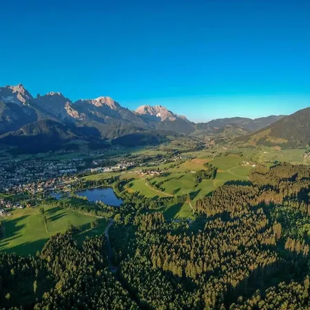 In Near Lift Appartement Flachau