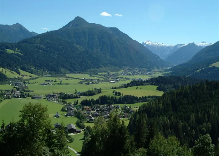 In Near Lift Apartament Flachau